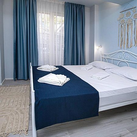 Guest House Rhea / Къща За Гости Рея Baltjik Exteriör bild